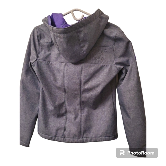 Superdry Windtrekker Jacket - Picture 2 of 2